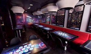 inamo Soho front dining room